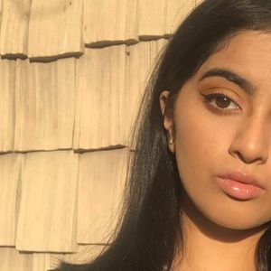 Meet your Posher, Ebadit